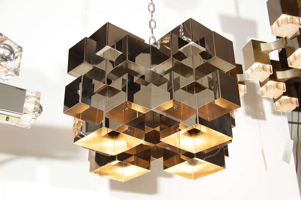 Modernist Sciolari Cube Chandelier In Excellent Condition In New York, NY